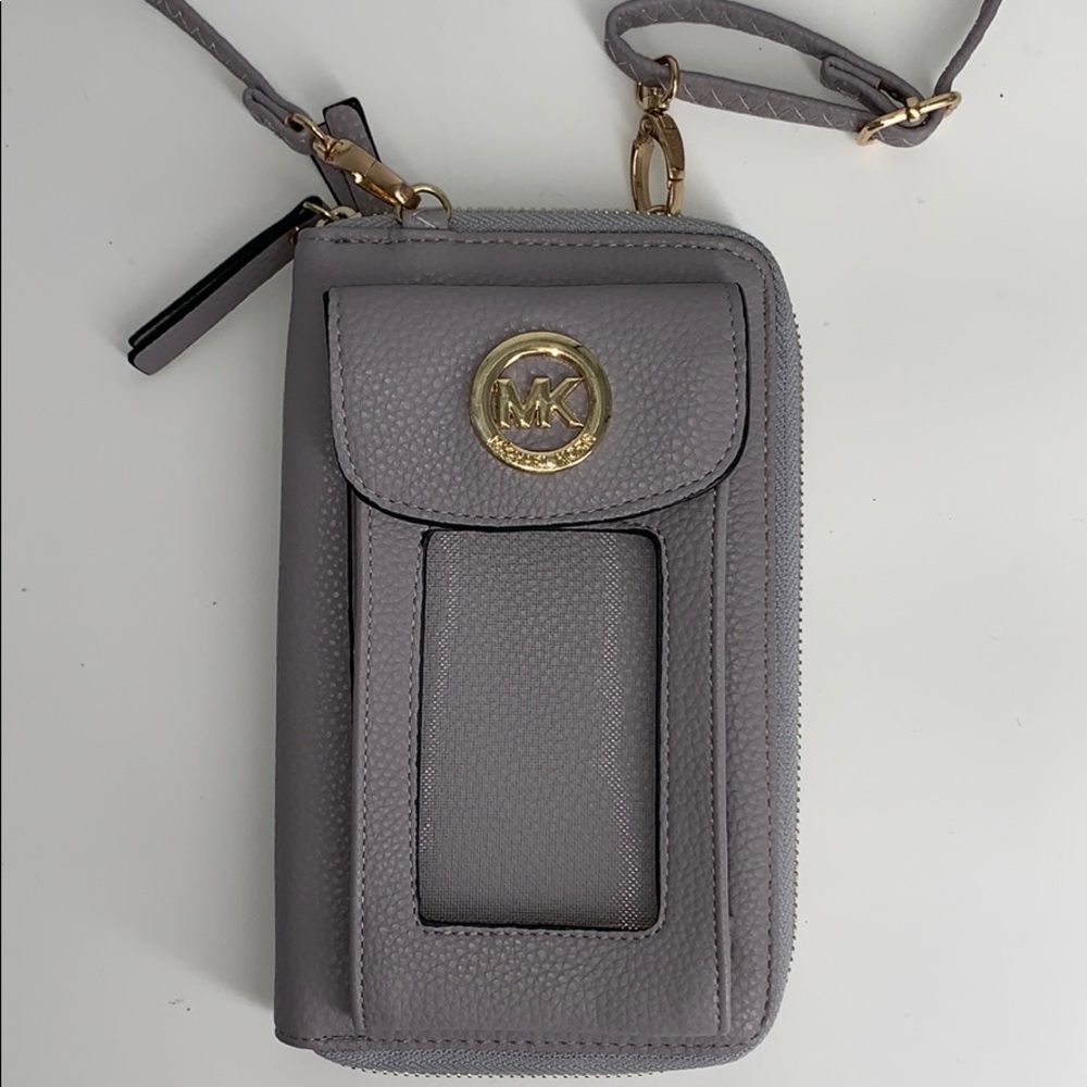 Michael Kors phone holder/crossbody purse